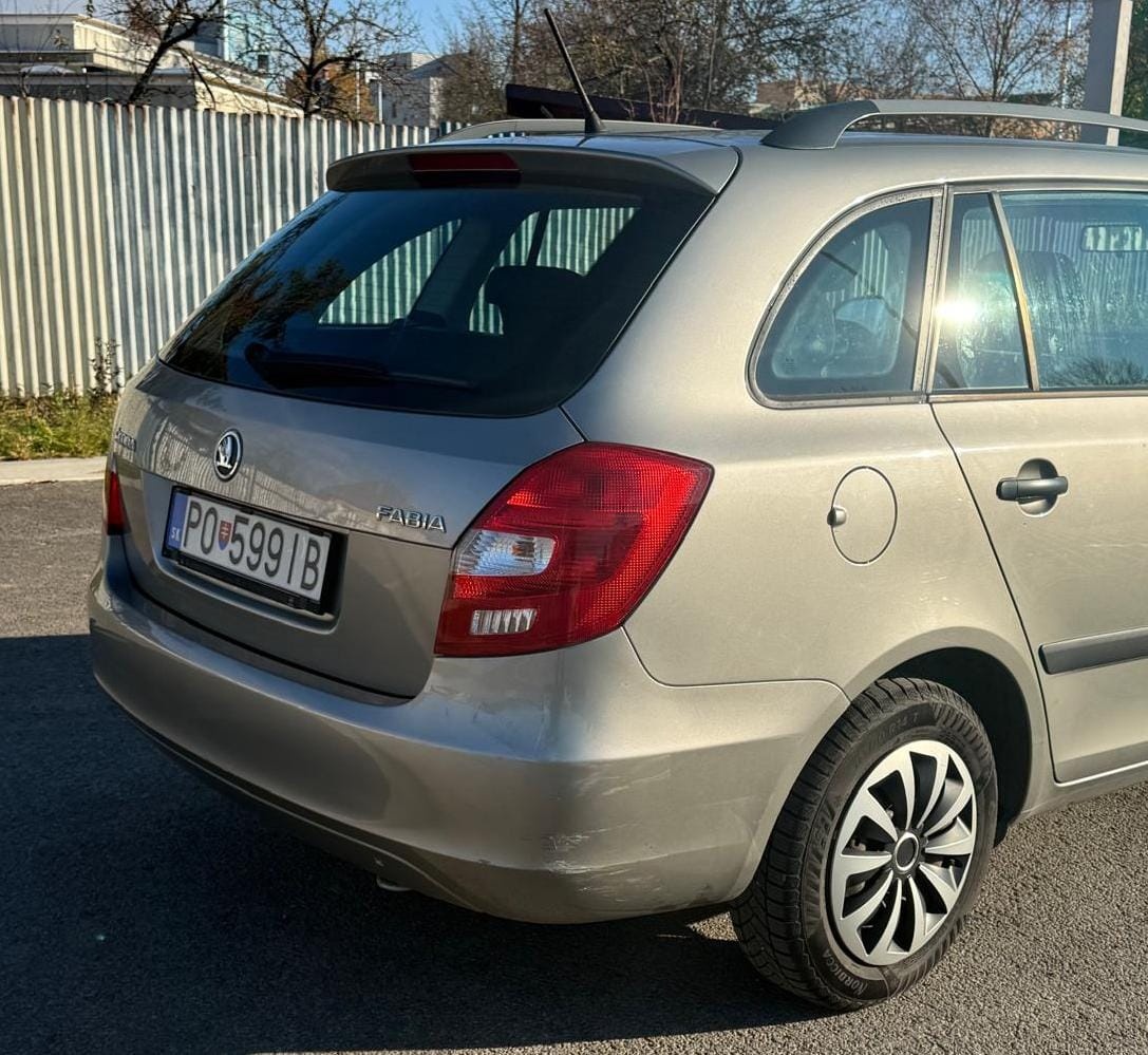 Ponúkam na predaj Škodu Fabia AC kombi r.2016 - 3