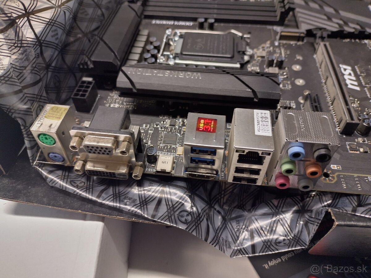 MSI C236A Workstation - 3