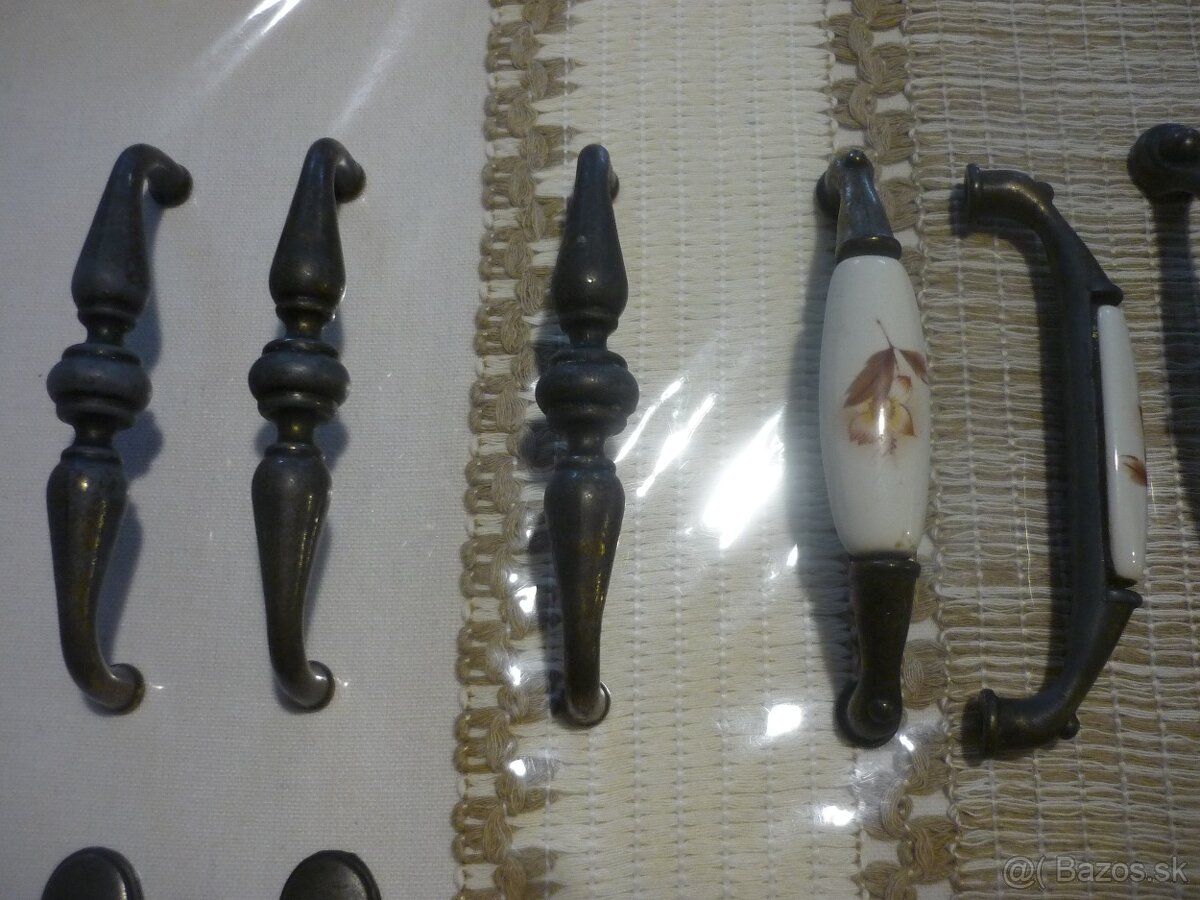 Rustikálne úchytky na nábytok. - 3