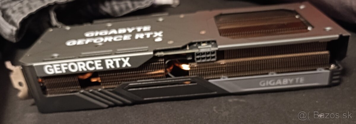 GIGABYTE GeForce RTX 4060 Ti GAMING OC 16G - 3