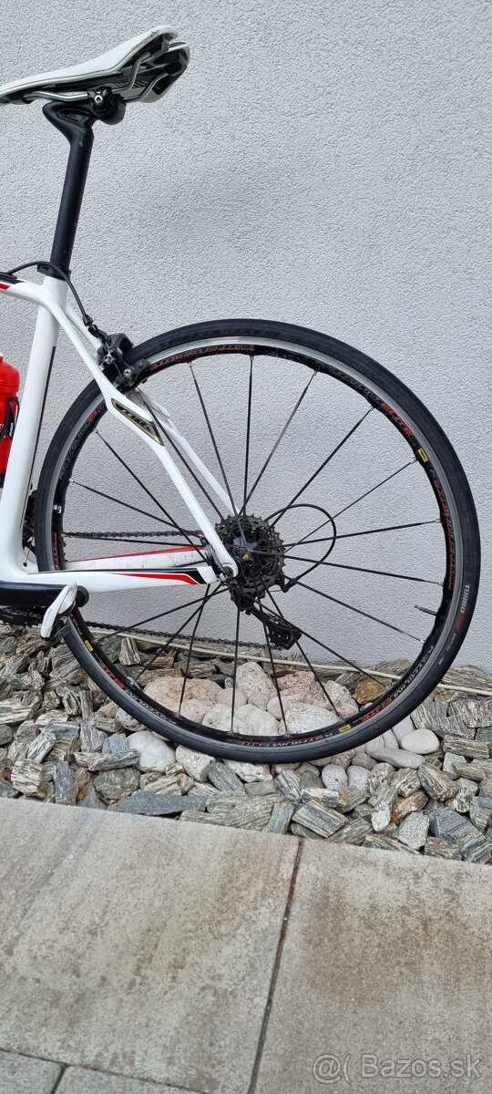 Specialized Roubaix SL4 - 3