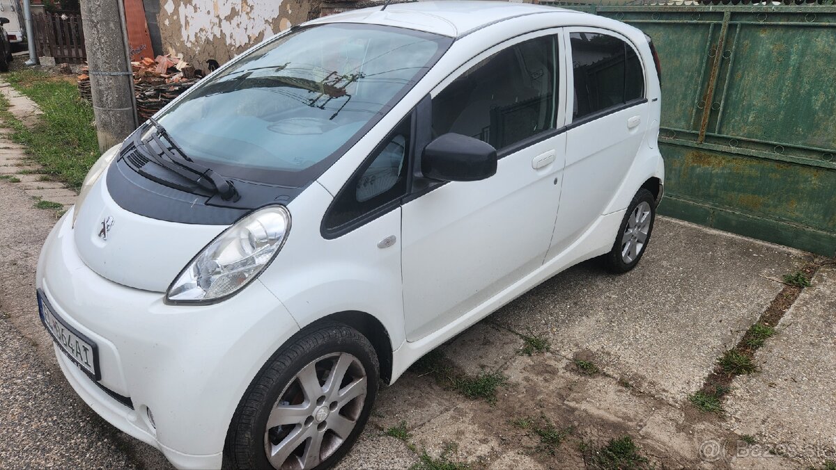 Predám Peugeot Ion - 3