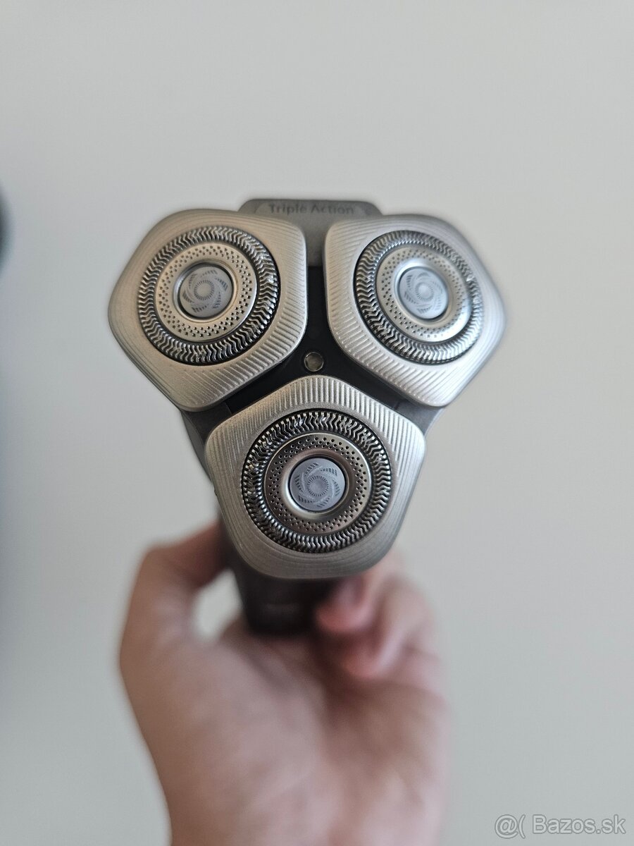 Philips Series i9000 Prestige Ultra - 3