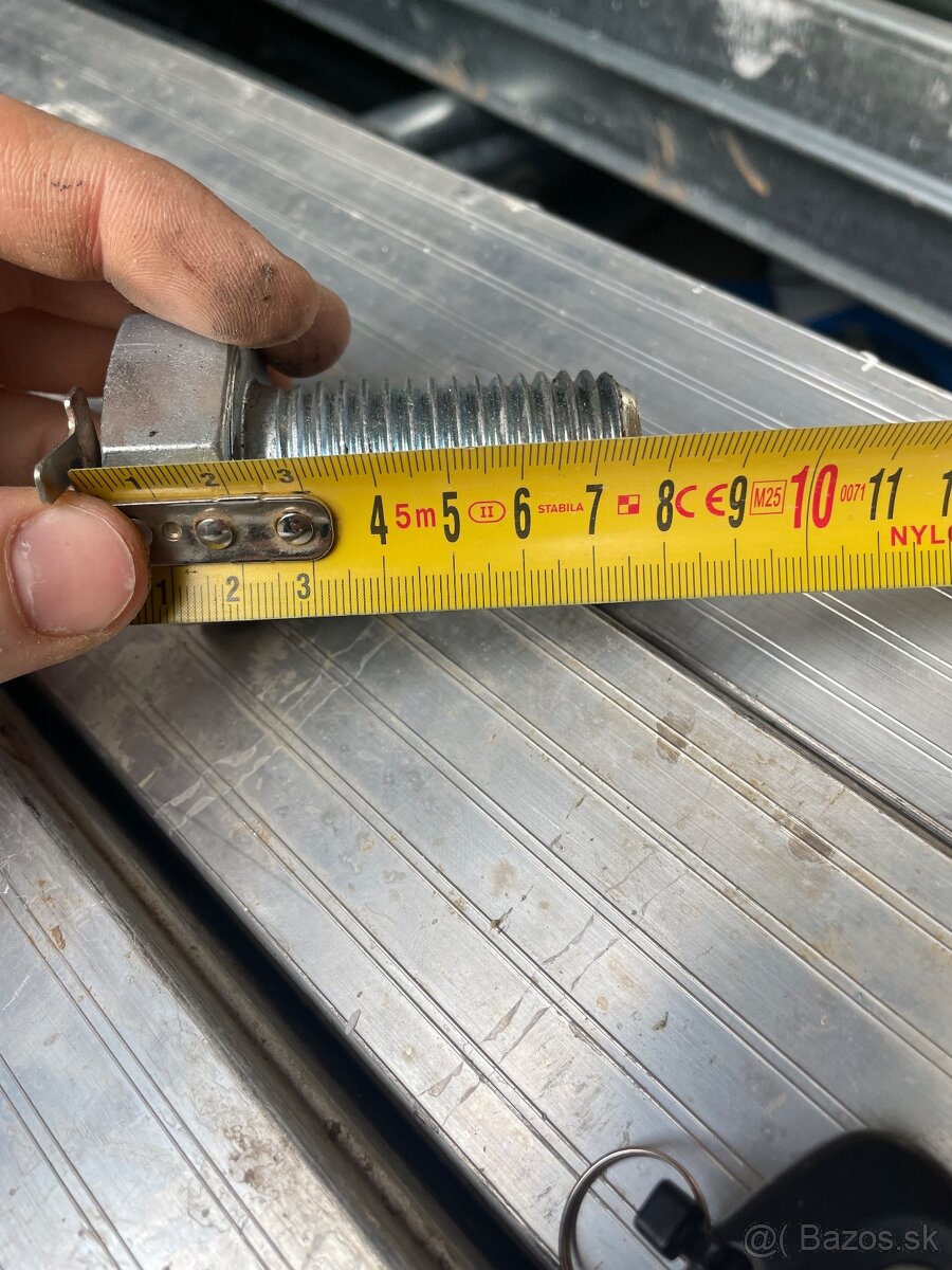 Skrutka M30x55 mm - 3