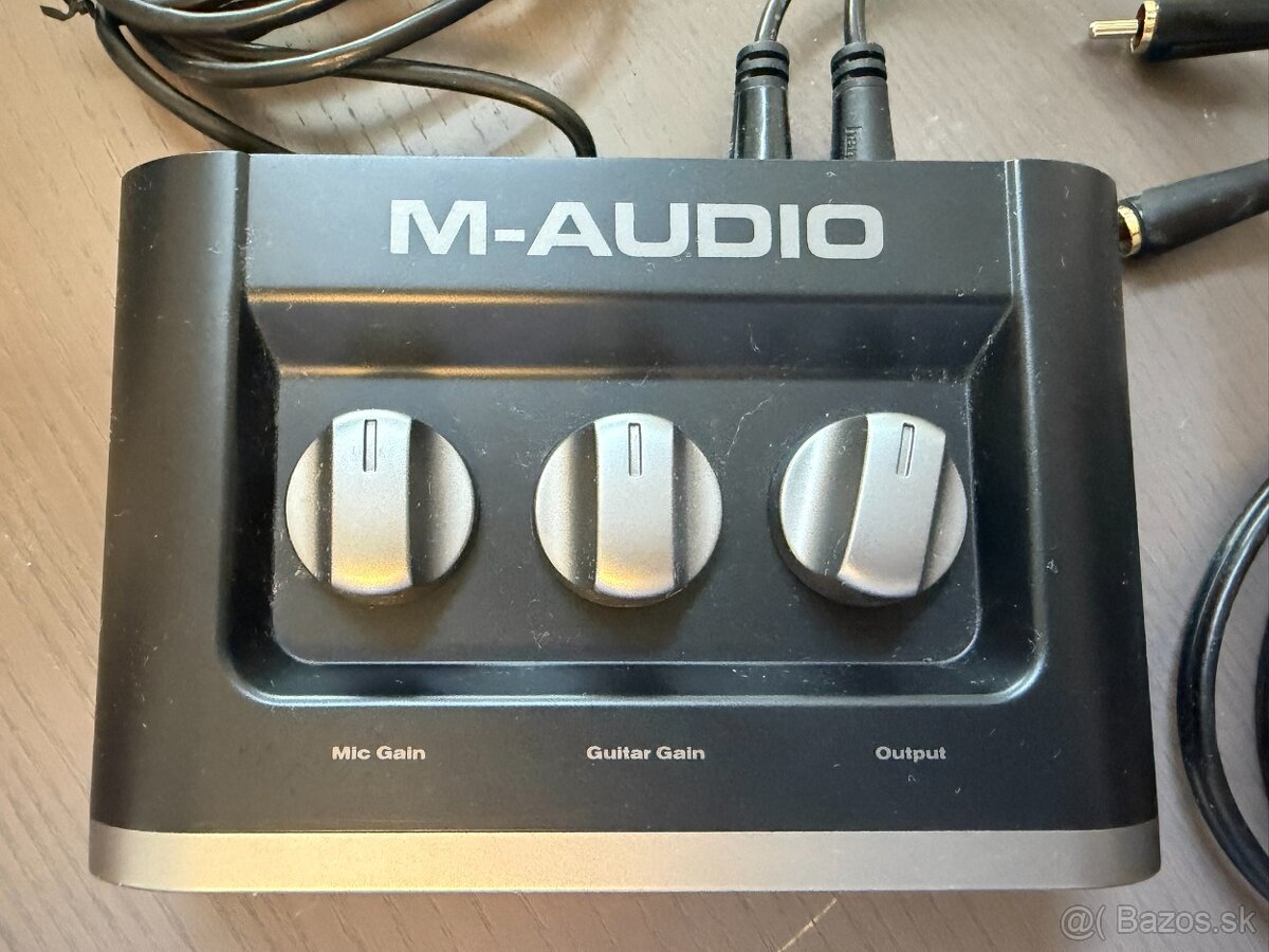 M-AUDIO Fast track - externa zvukova karta - 3