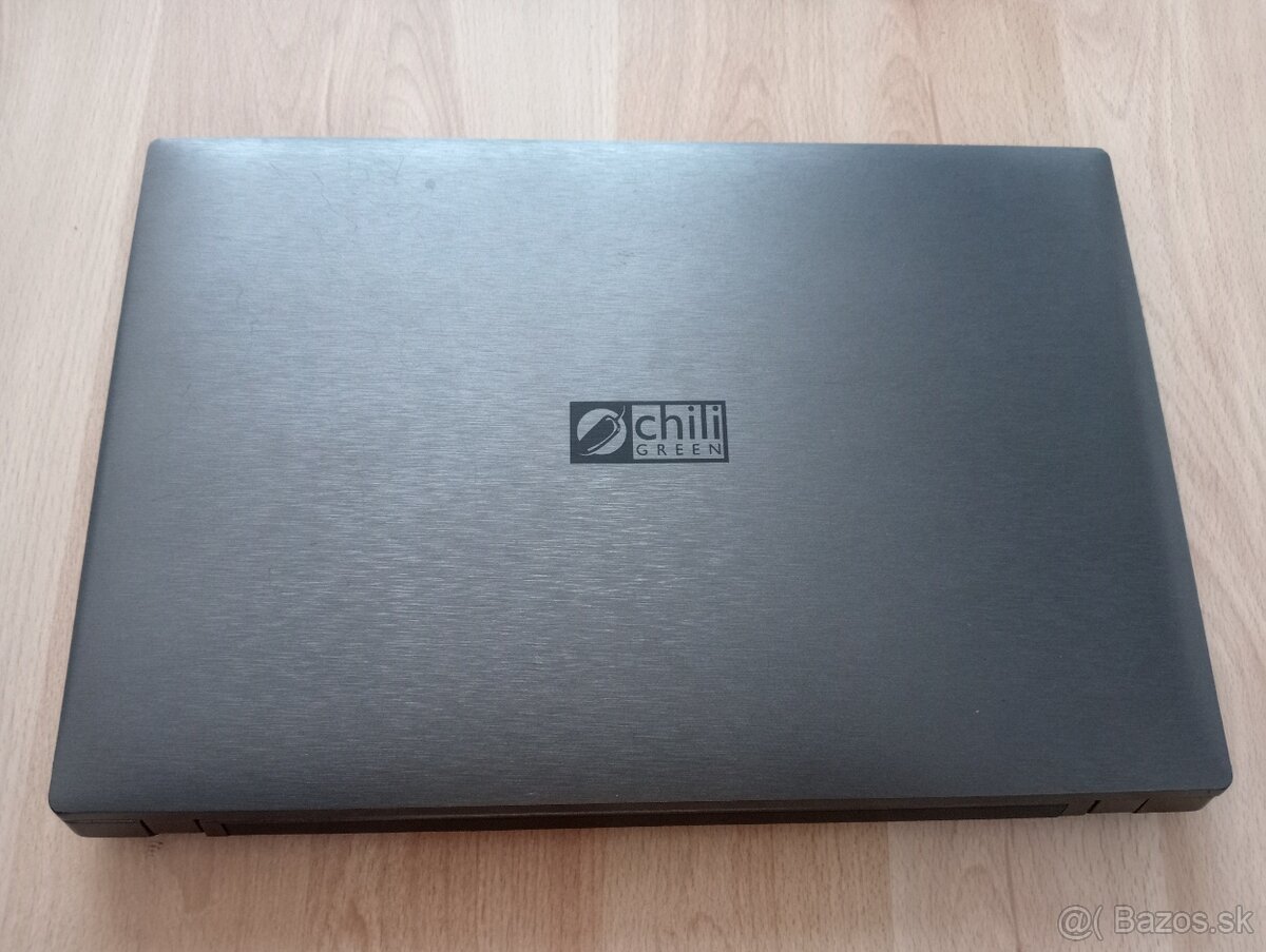 predám 15,6" notebook chiliGREEN / 4gb ram / Windows 7 - 3