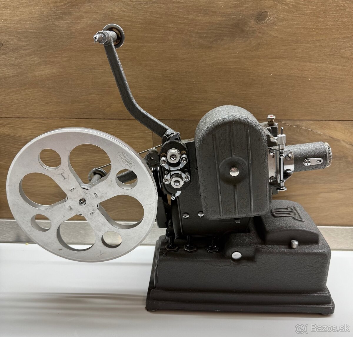 Starožitná premietačka Meopta ATAS KD5A 1950 - top stav - 3