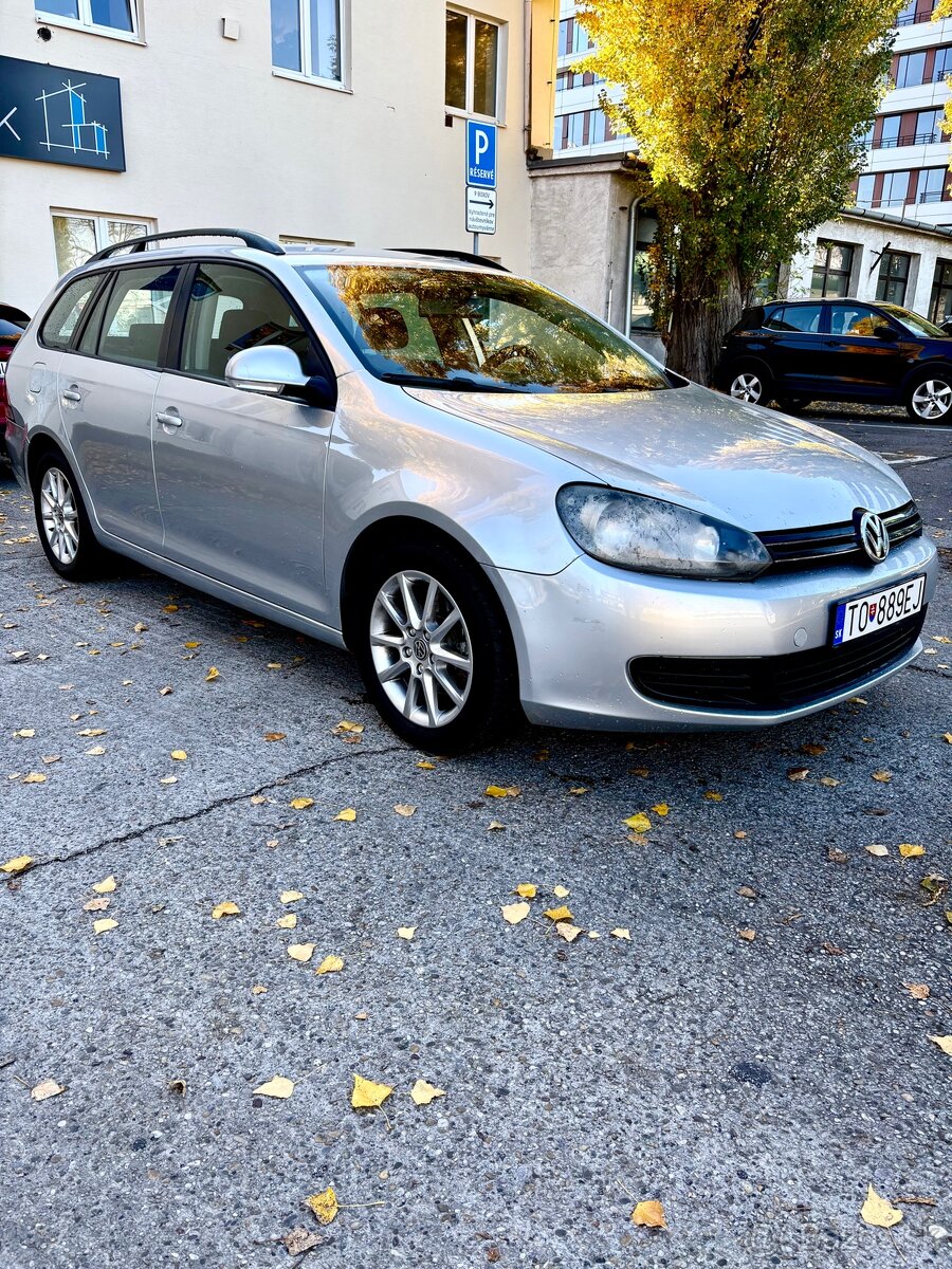 Volkswagen Golf - 3