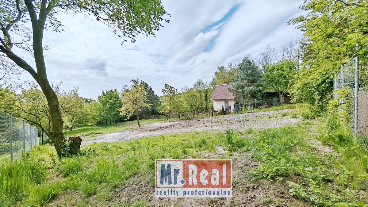 Pozemok v Rači 702 m2 v atraktívnej lokalite - 3
