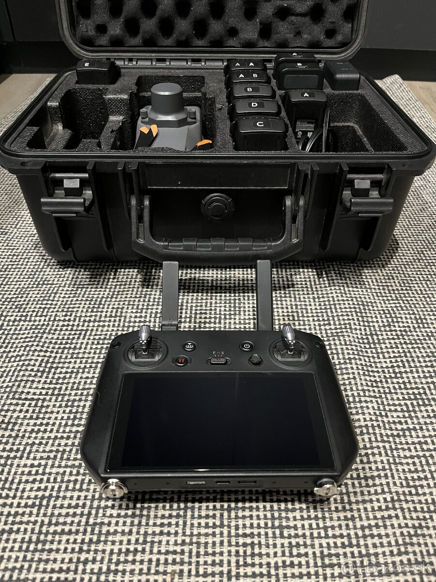 DJI MAVIC 3 Multispectral + 7x baterií - 3