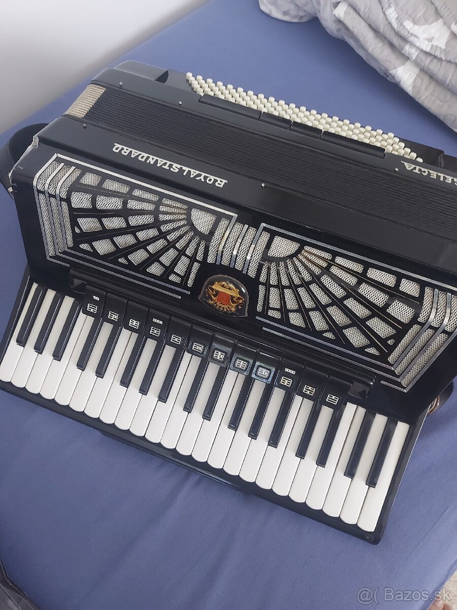 Akordeon / harmonika Royal Standard Selecta - 3