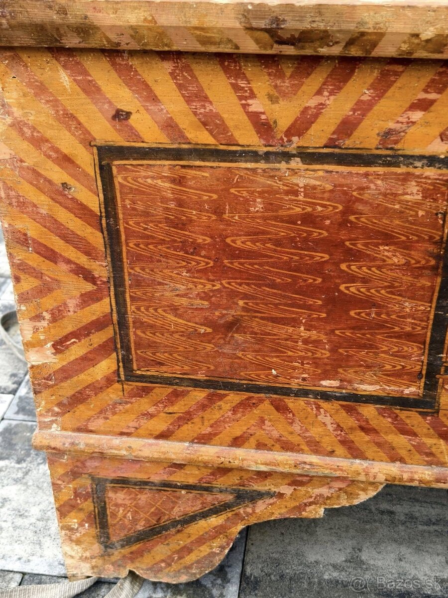 Stará drevená truhlica - 3