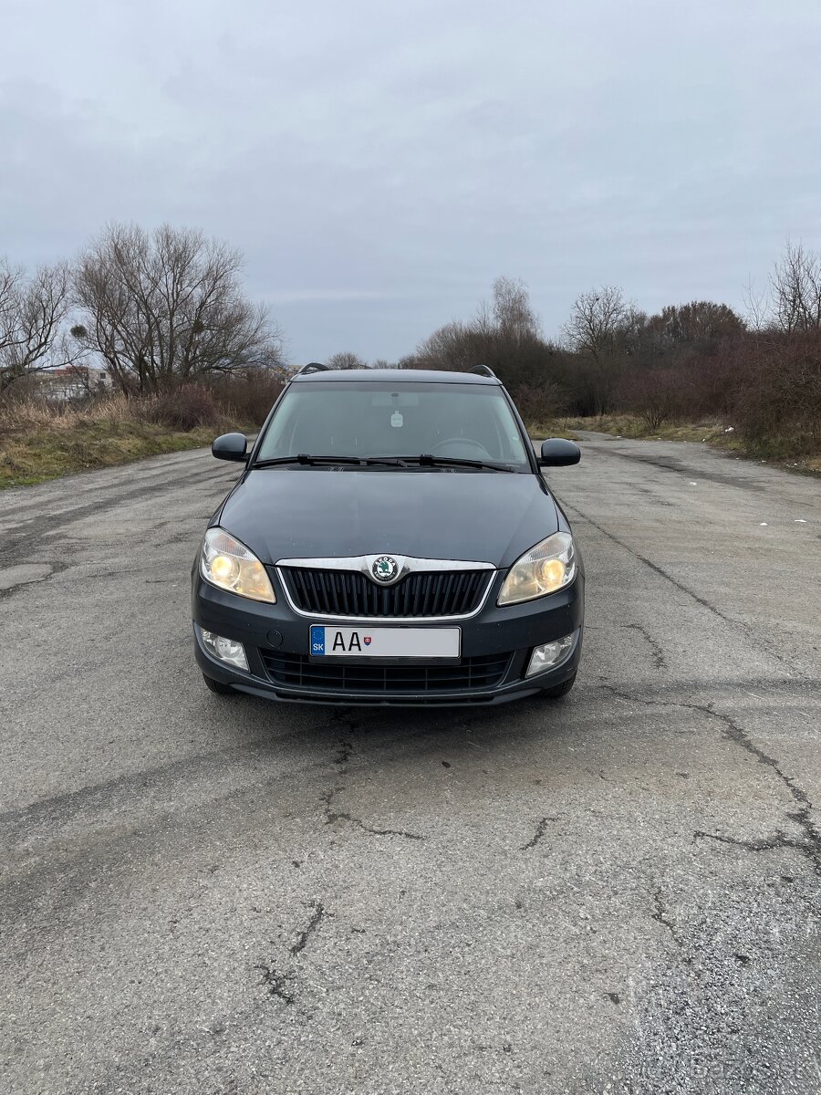 Predám Škoda Fabia 1.2 TSI benzín (4 valec) - 3