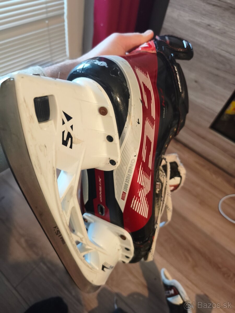 CCM ft4 pro , uk10 - 3