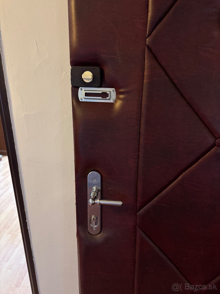 Vchodove dvere 80cm - 3