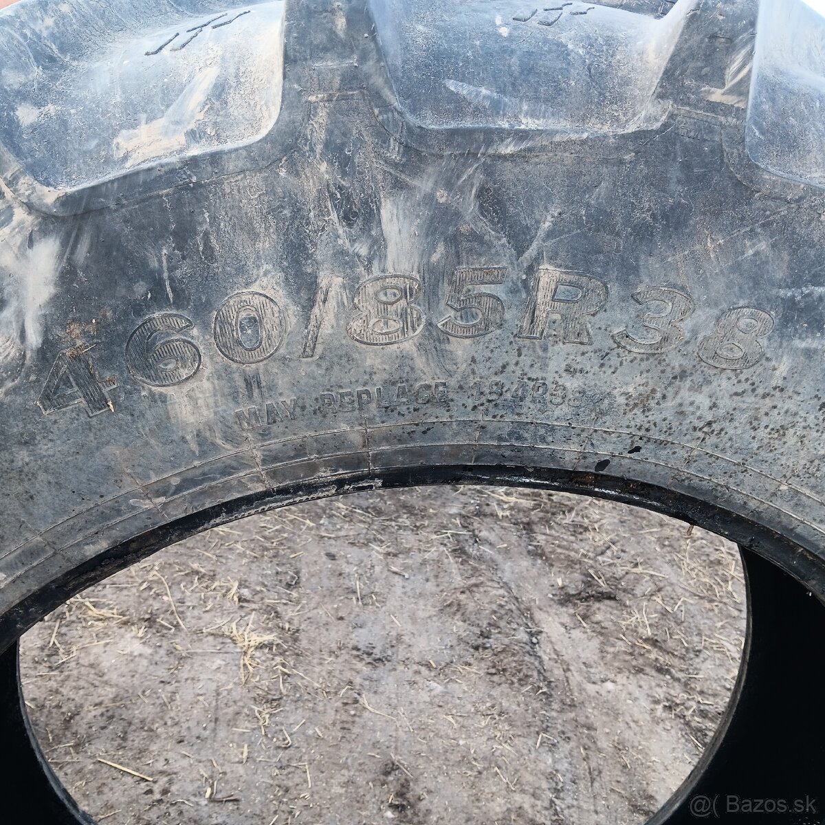 Pneu 460/85R38 - 3