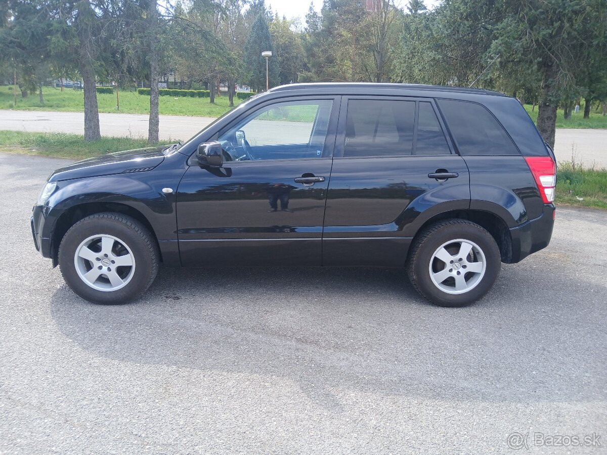 Suzuki Grand Vitara - 3