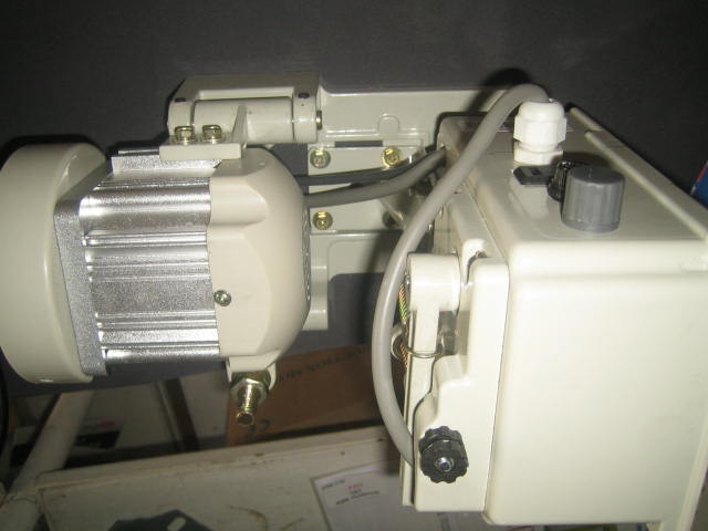 Predám Servo motor na 230 V/550W - 3