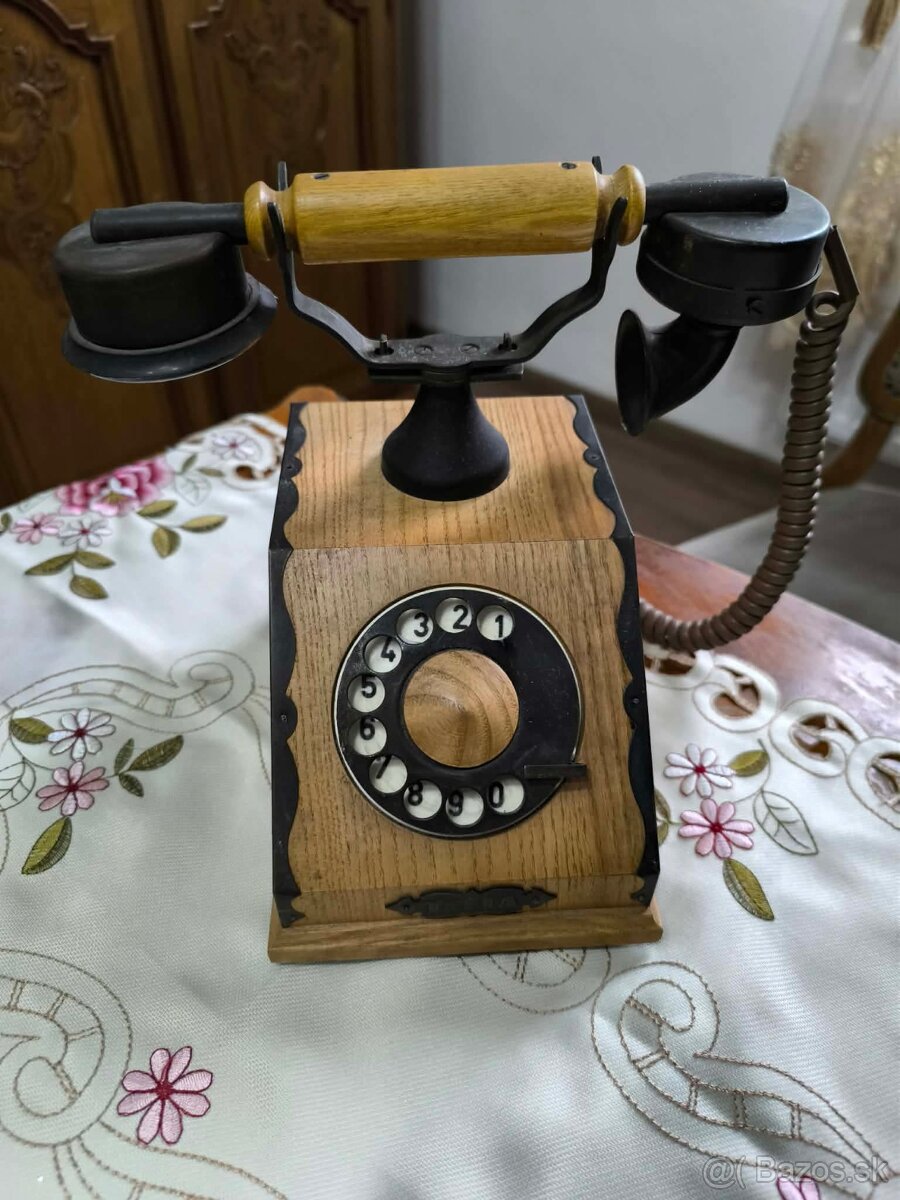Starý drevený telefón - Tesla - 3