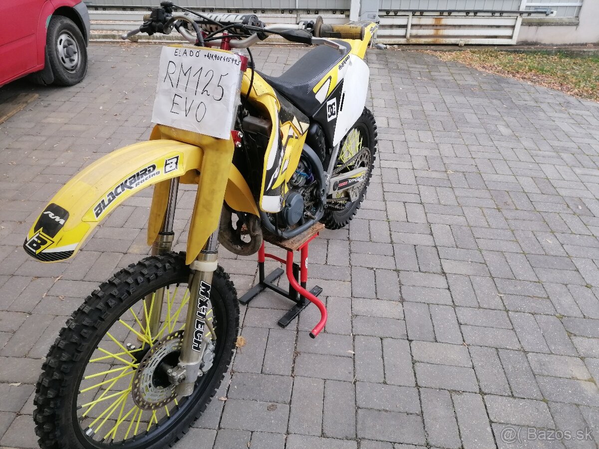 Suzuki RM 125 EVO