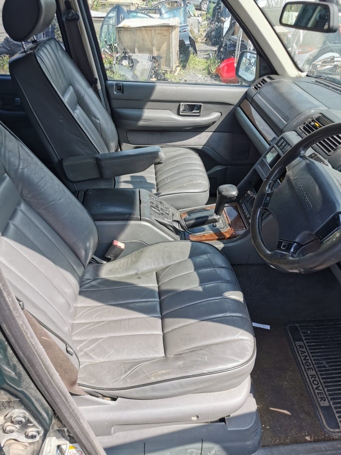 predam diely na range rover sport 2,7 tvd6 140kw predam diel