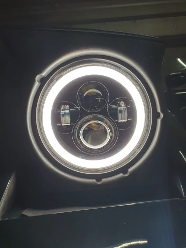 LED svetlomety 7-palcové okrúhle, SUV, OFFROAD, LKW, TRAKTOR