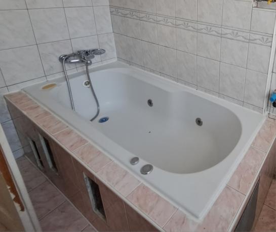 ZĽAVA Na predaj 3-izbový rodinný dom v centre Komárna LRo- - 3