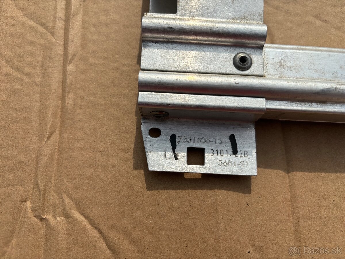 MINI F45 F46 BMW X1 X2 VYSTUHA PREDNEHO NARAZNIKA - 3