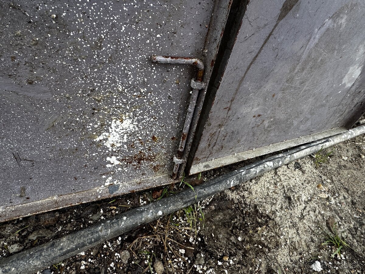 Plechova brana / dvere - 3