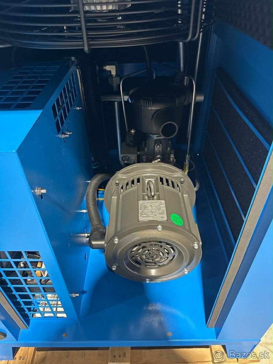 Skrutkový kompresor opravené telefóne číslo - 3