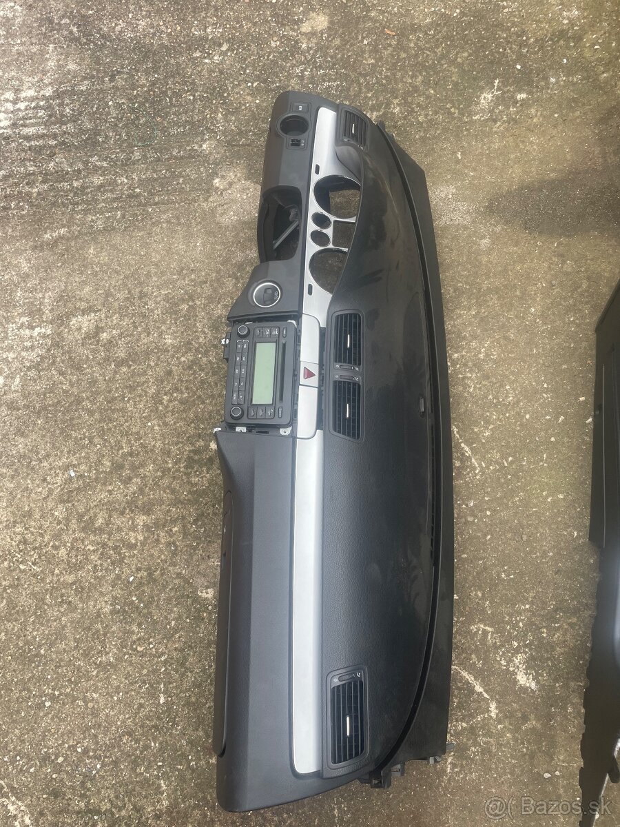 Prístrojovka VW passat b6 /7 - 3