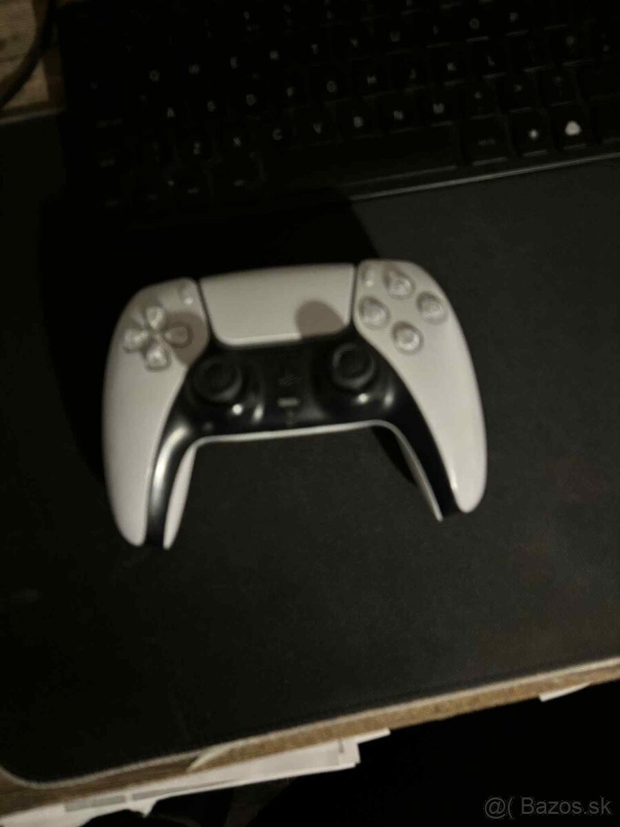 Predam Playstation 5 - Top stav - 3