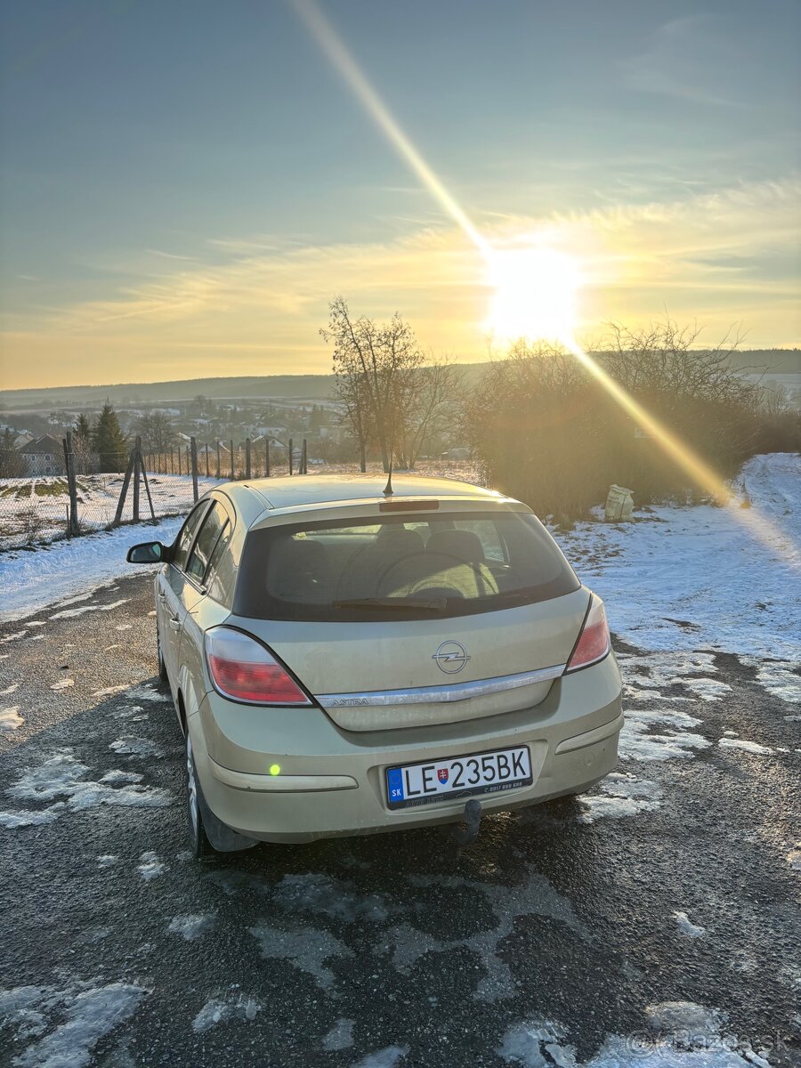 Opel astra h - 3