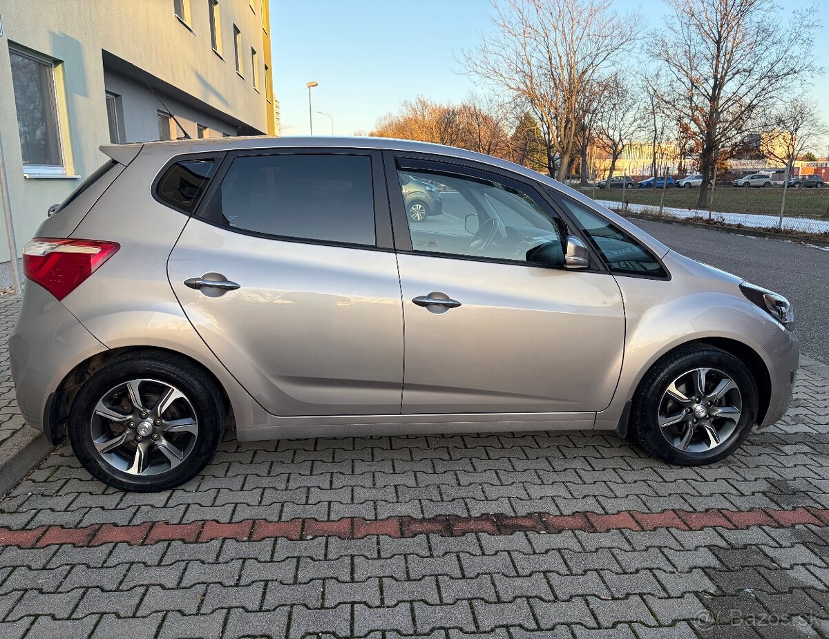 Hyundai IX20 2016 - 3