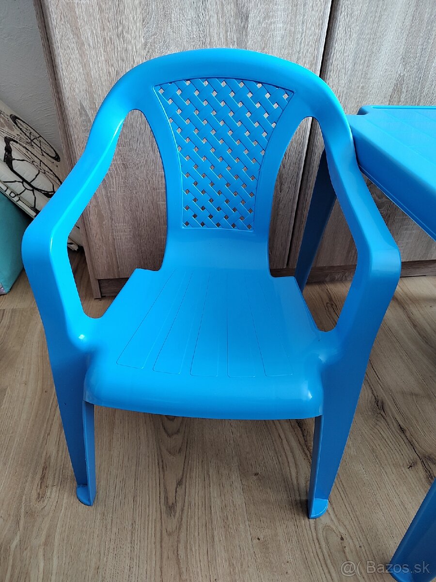 Detský stôl so stoličkami - 3