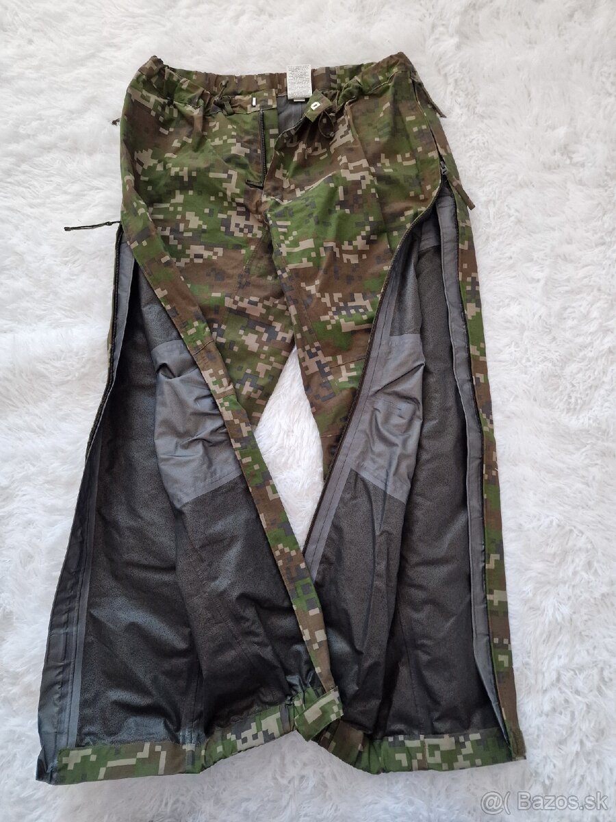 Nohavice Goretex a tepláková súprava - 3