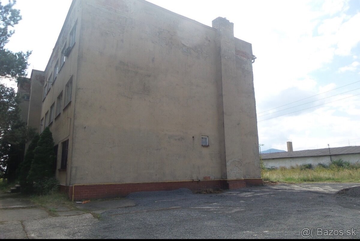 Administratívna budova - 3