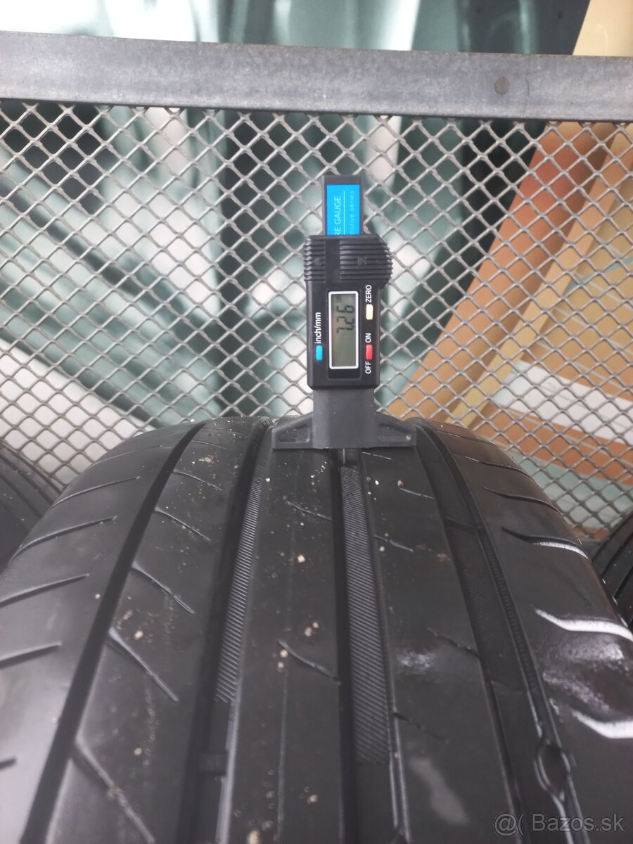 225/40 R19 letne pneu 4ks - 3