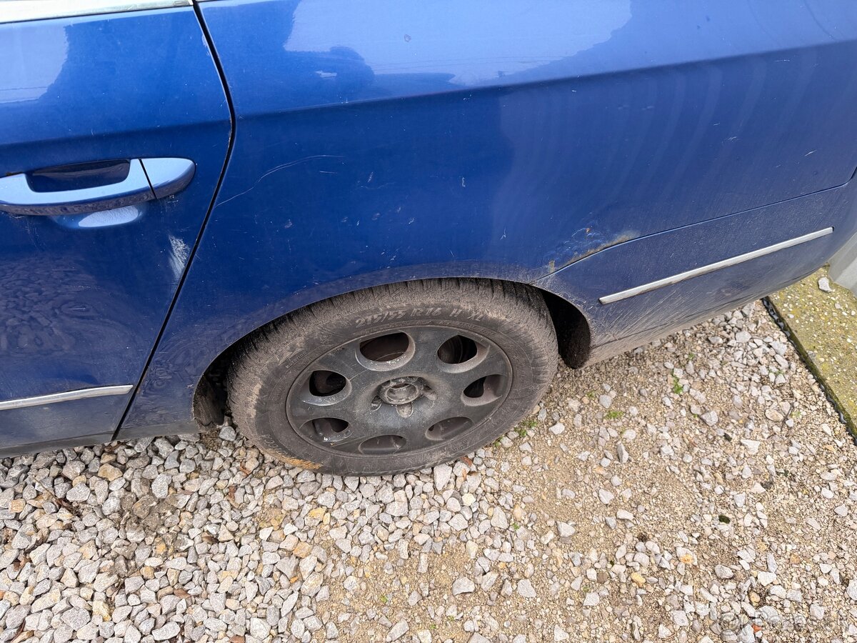 Volkswagen Passat B6 2.0 TDI 4Motion - 3