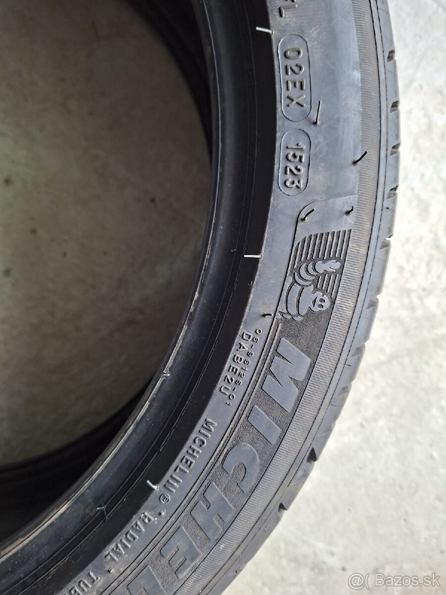 Letne pneu 215/45 R18 - 3