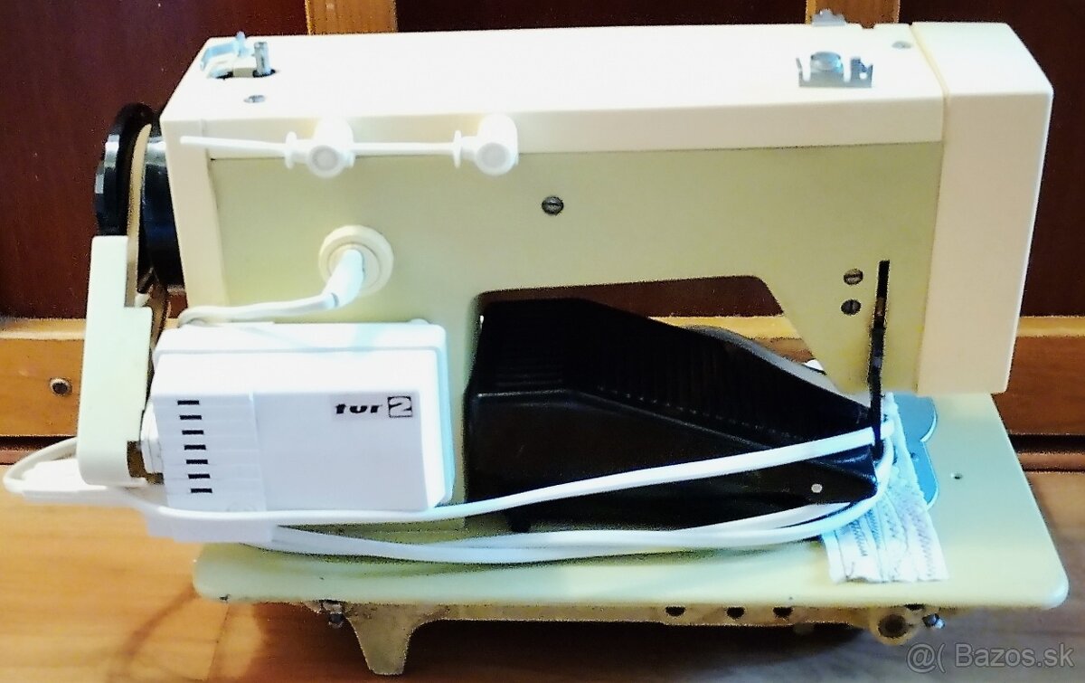 Elektrický šijací stroj Veritas. - 3