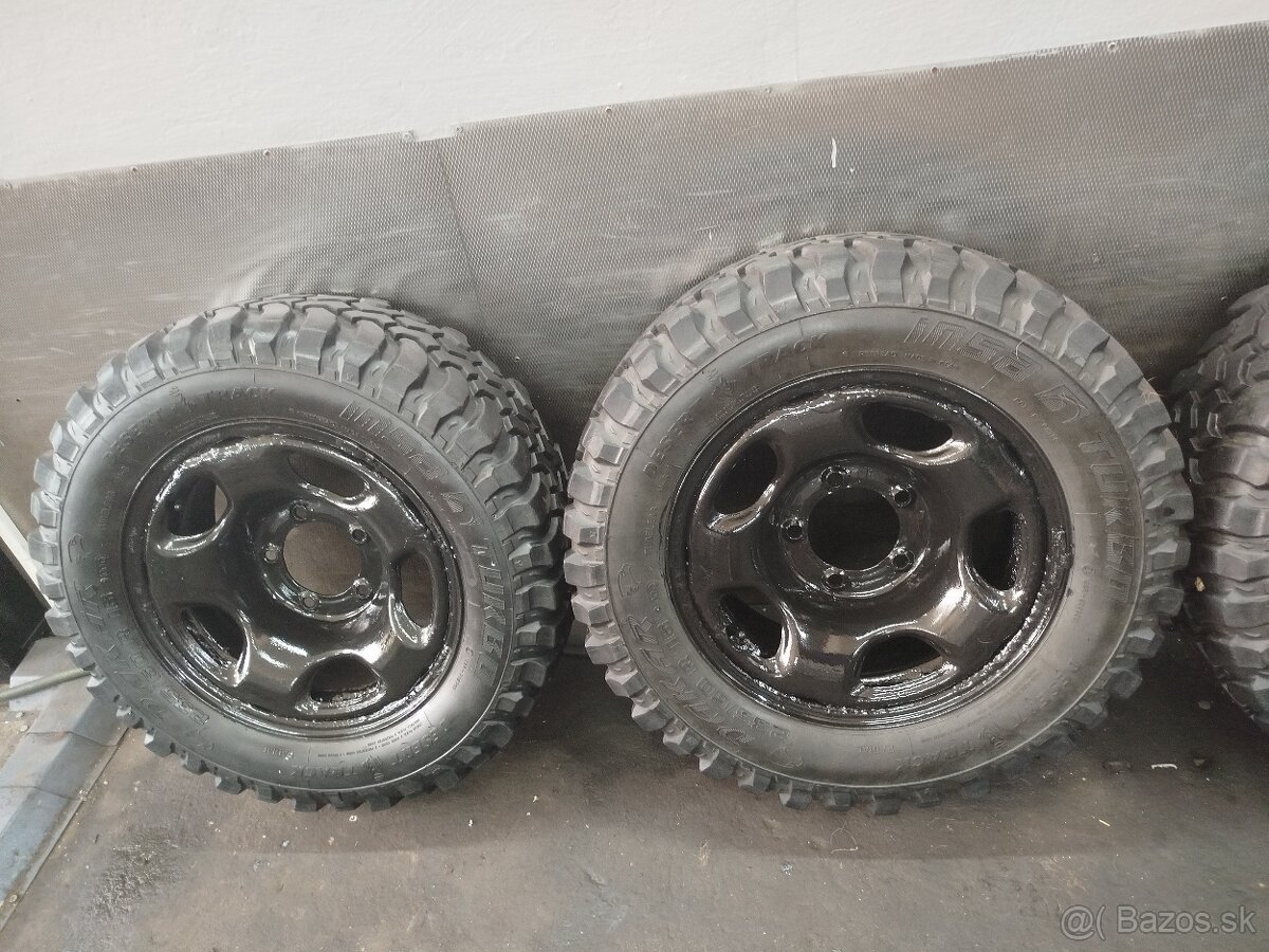 Predám offroad sadu 5x139.7 R16 235/60 R16 vzor 1cm