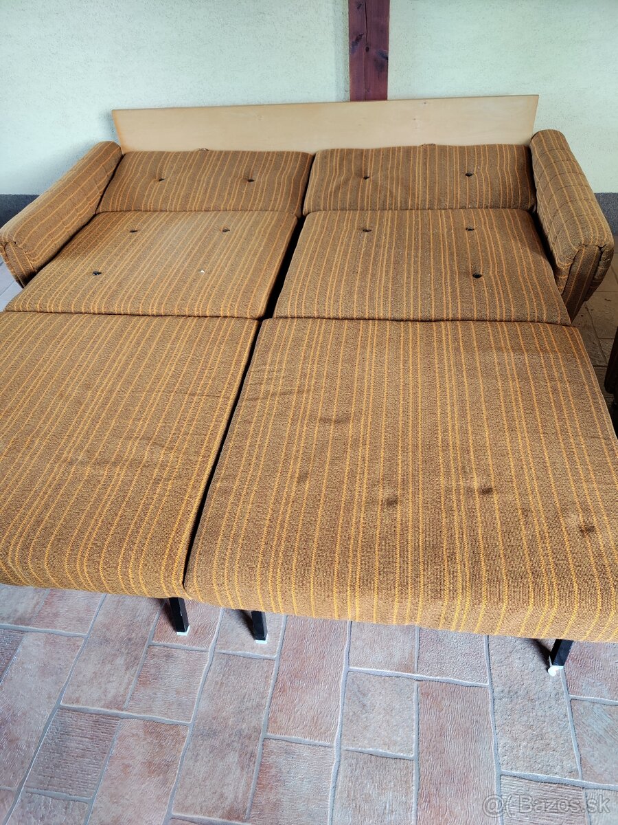 Rozkladacia sedacia súprava - 3