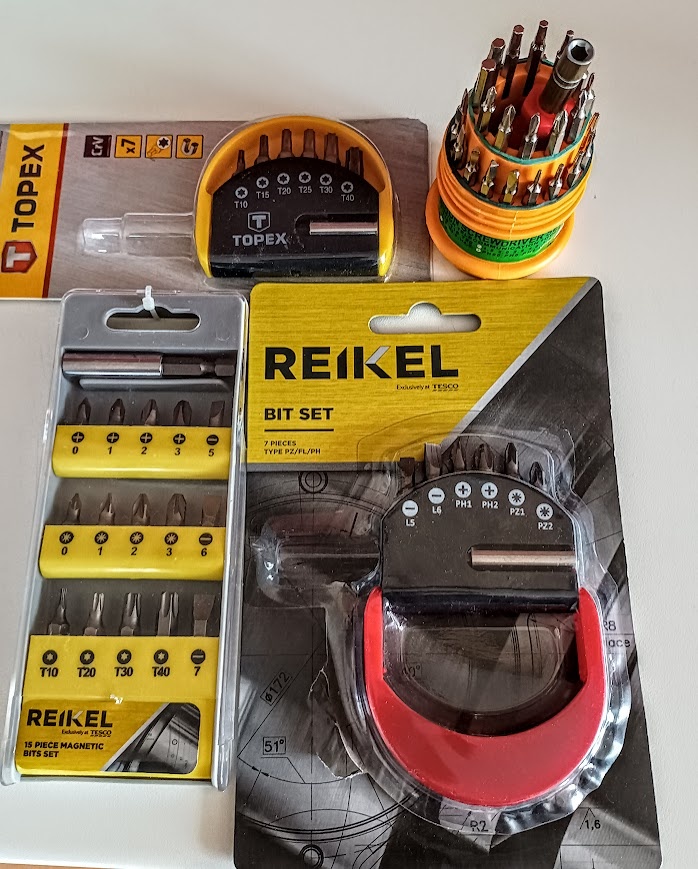 UNIVERZALNE SADY MAGNETICKYCH BITOV LOT - 3