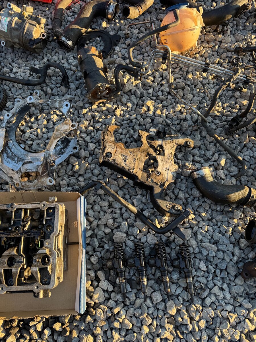 Rozpredám motor 2.0 TDI 103kw BKD - 3