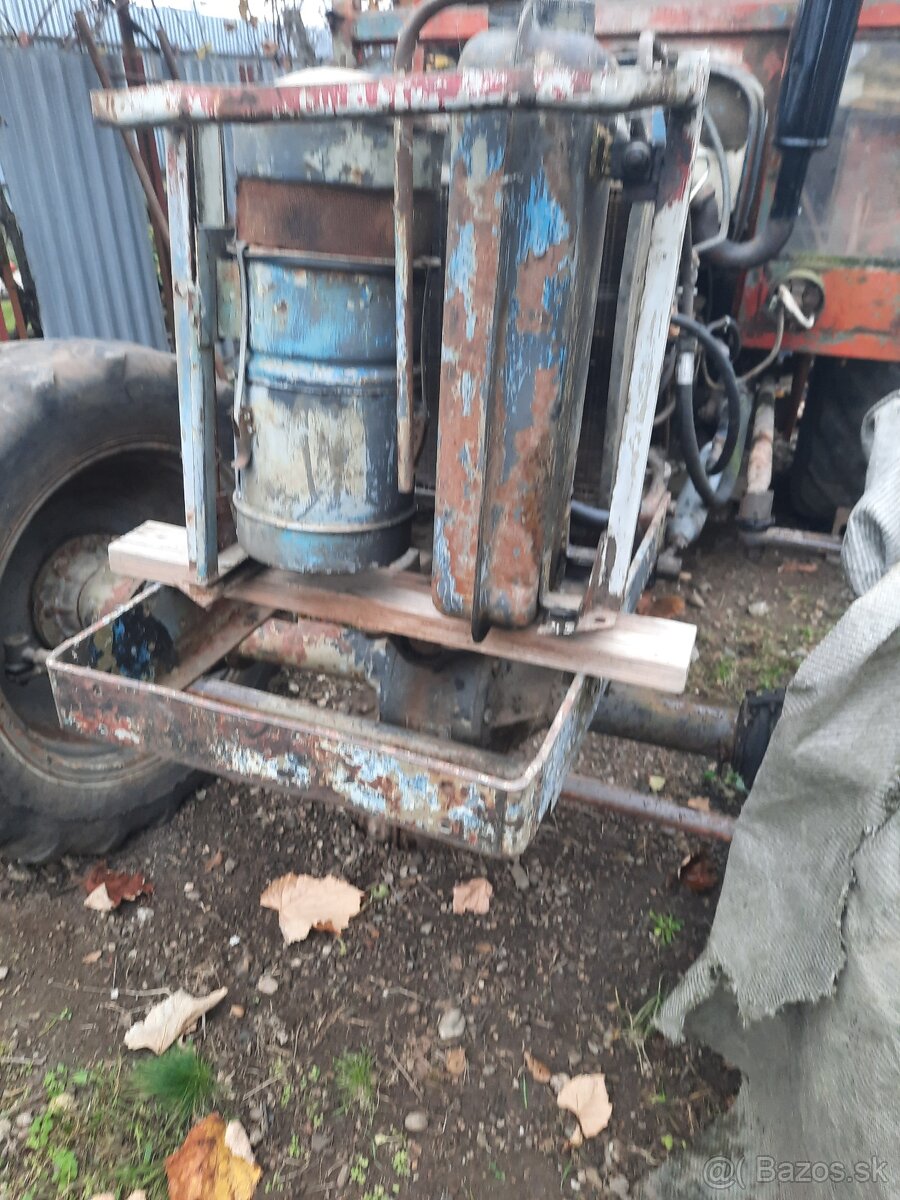 Zetor 5748 s manzetovým predkom - 3