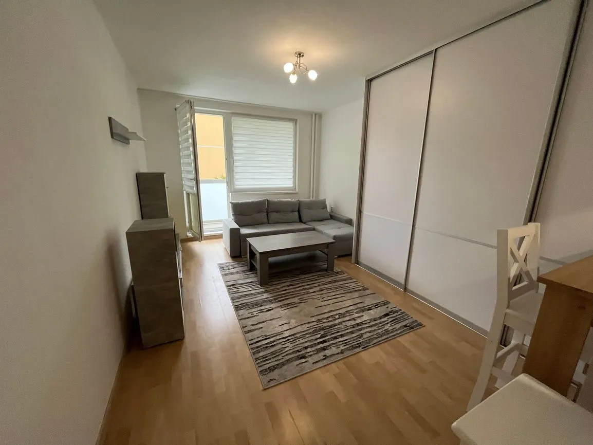 NA PRENÁJOM GARSÓNKA TRENČÍN, JUH - 3