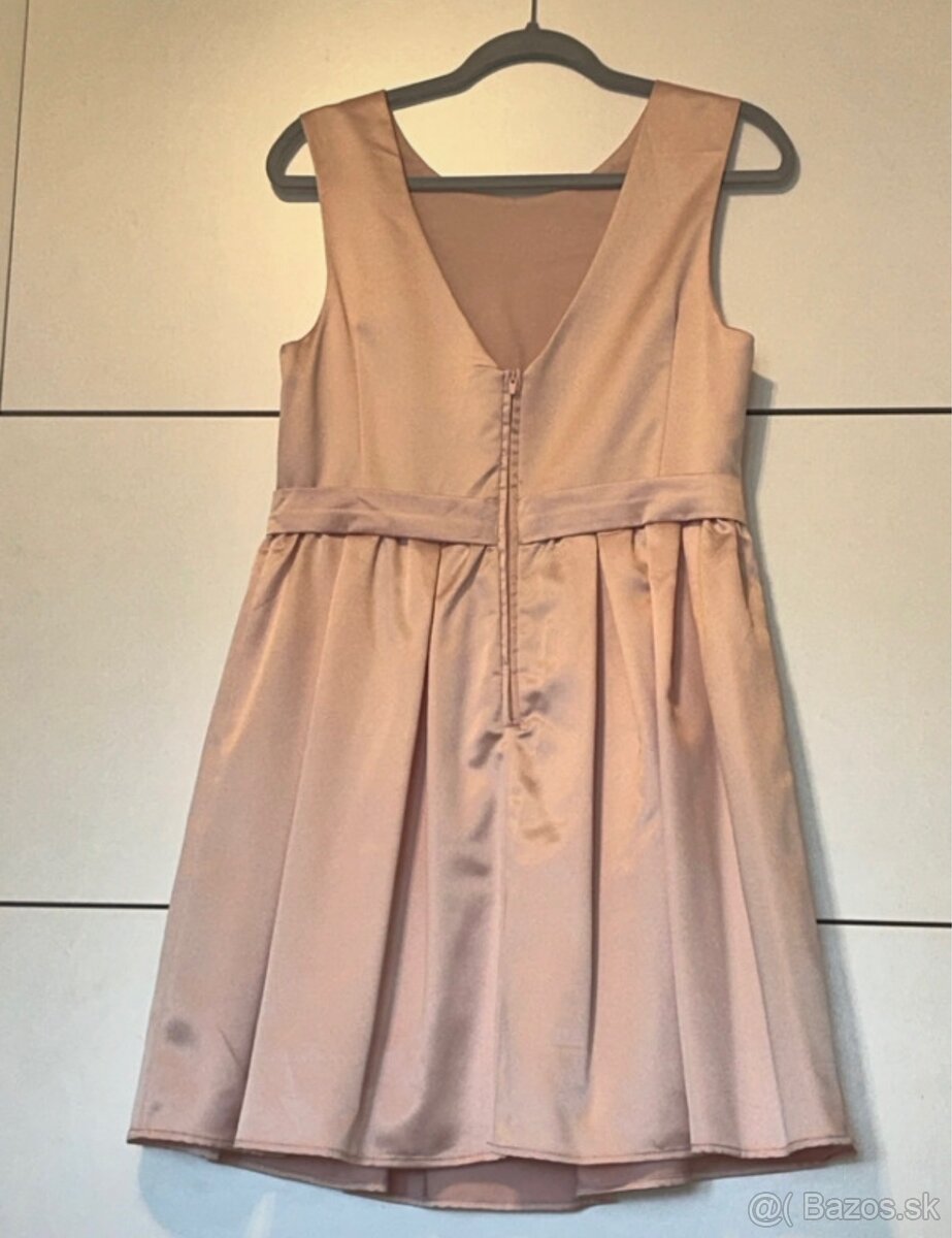 Dámsky šaty - 3