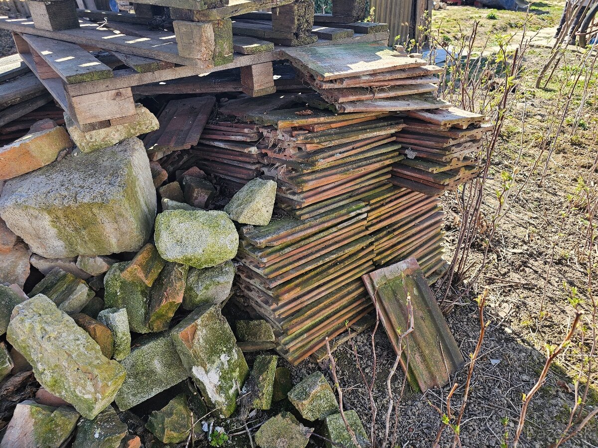 Darujem škridly - 3