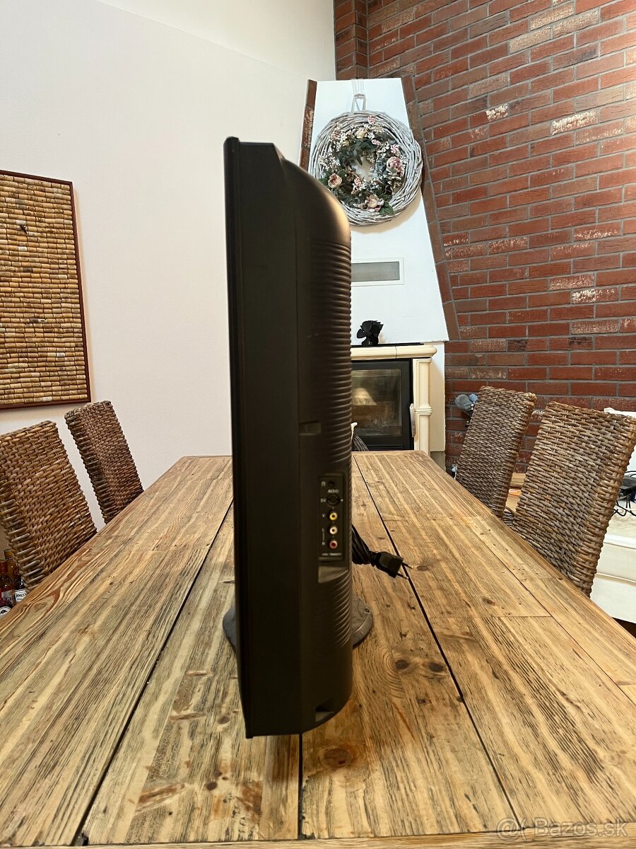 Televízor Panasonic TX32LED7F - 3